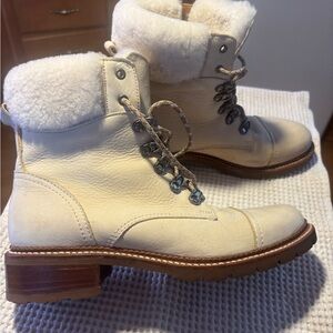Frye Samantha hiker Boots